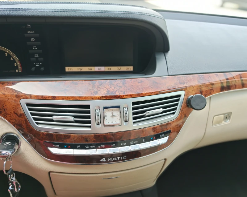 Mercedes-Benz S 320 4 MATIC , снимка 12 - Автомобили и джипове - 52507586