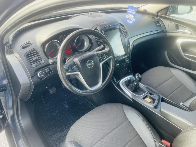 Opel Insignia, снимка 10 - Автомобили и джипове - 52773966