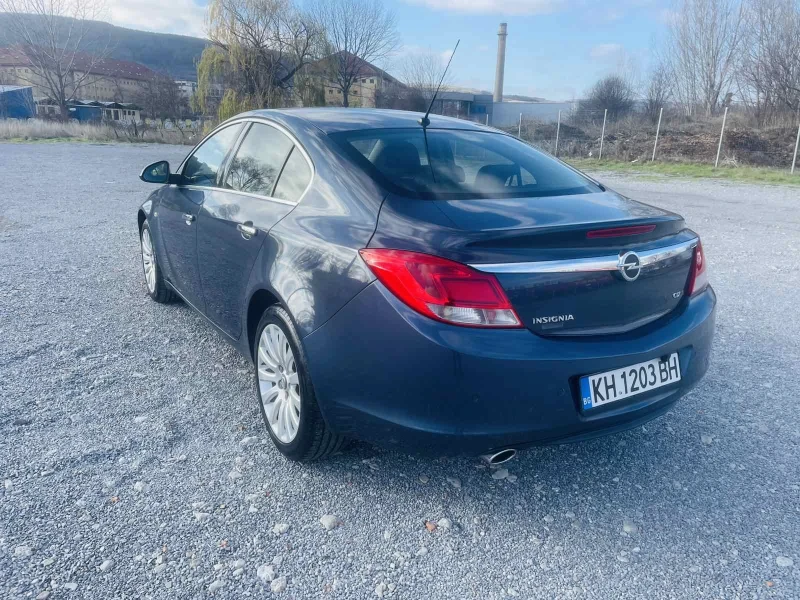 Opel Insignia, снимка 7 - Автомобили и джипове - 52773966