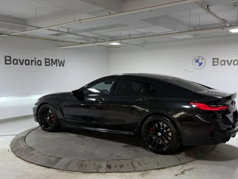 BMW M8 * Competition | Premium Package | Bowers & Wilkins, снимка 3 - Автомобили и джипове - 52830590