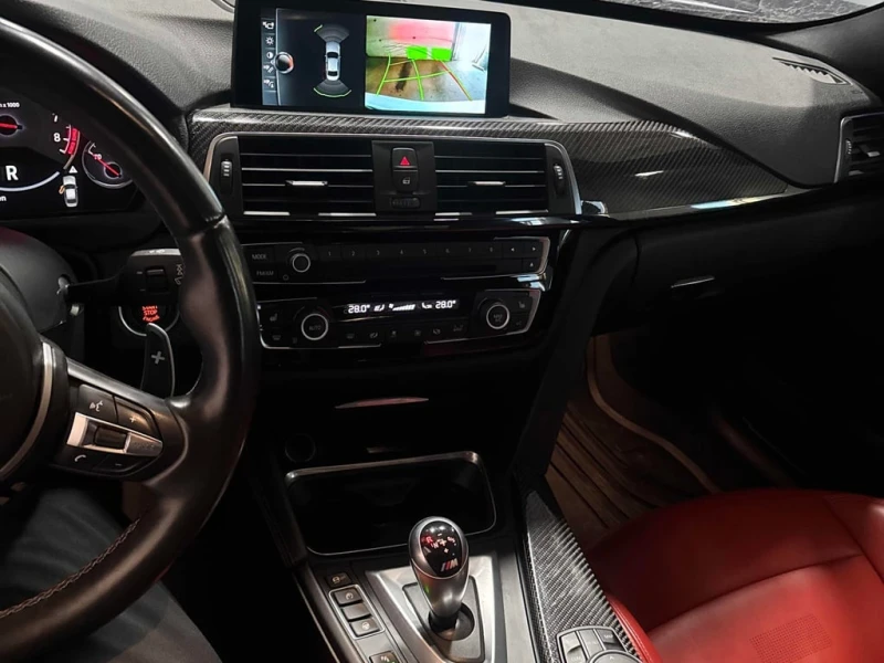 BMW M3 * 4dr Sdn * CARFAX * БЕЗ ПЪРВОНАЧАЛНА ВНОСКА, снимка 12 - Автомобили и джипове - 52879822