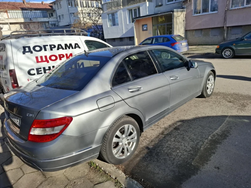 Mercedes-Benz C 200, снимка 7 - Автомобили и джипове - 52919240