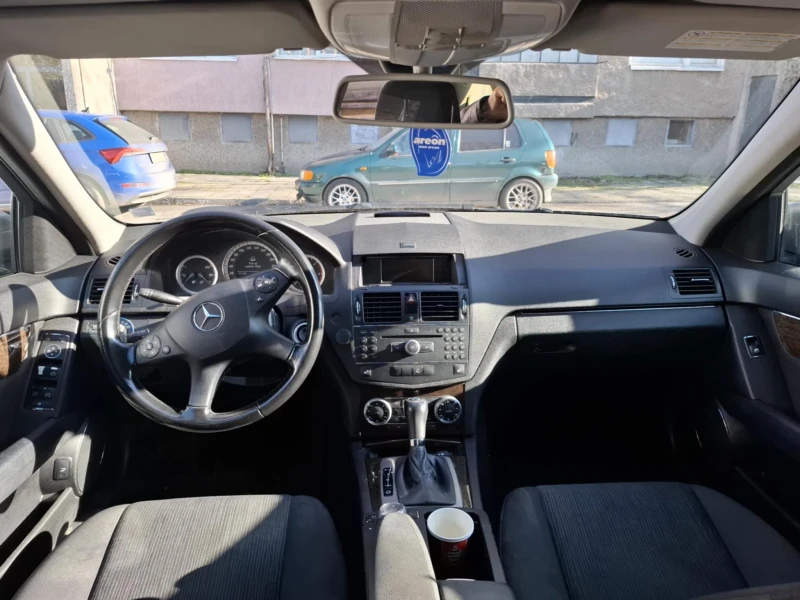 Mercedes-Benz C 200, снимка 6 - Автомобили и джипове - 52919240