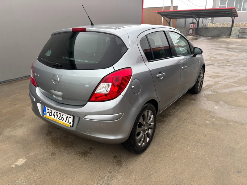 Opel Corsa, снимка 2 - Автомобили и джипове - 53395813