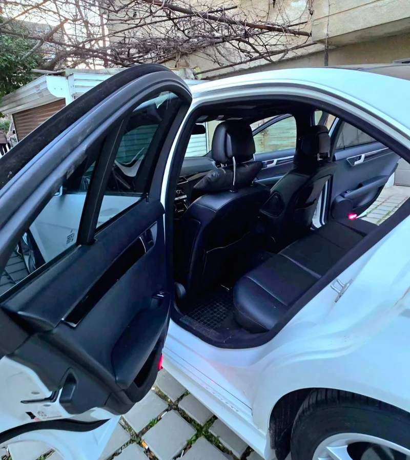 Mercedes-Benz C 300 3.5 4MATIC 7G-TRONIC , снимка 12 - Автомобили и джипове - 53556254