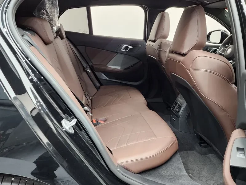 BMW 120 M Sports, снимка 11 - Автомобили и джипове - 55830665