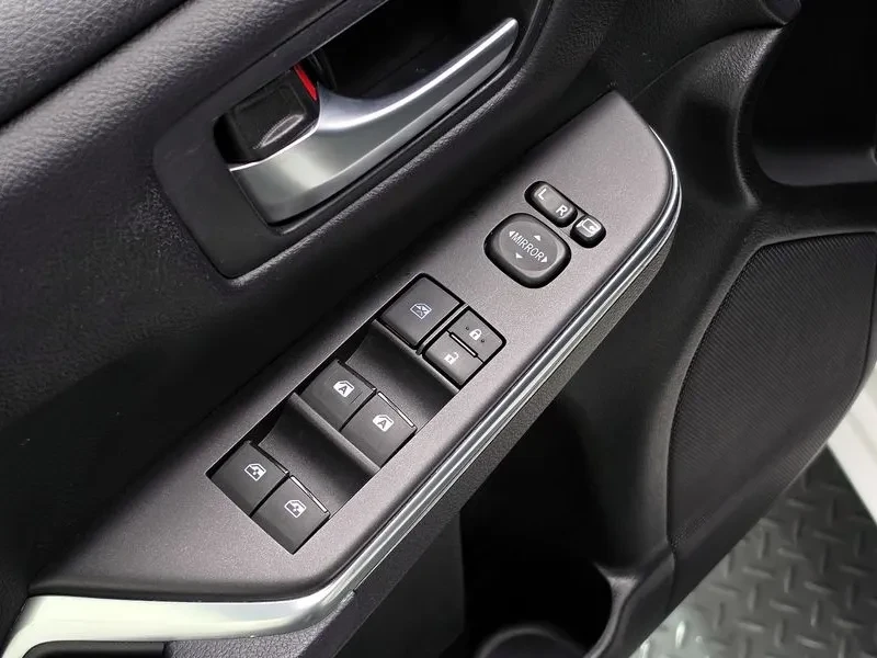 Toyota Camry HYBRID LE | Mobile.bg � ����������� 17