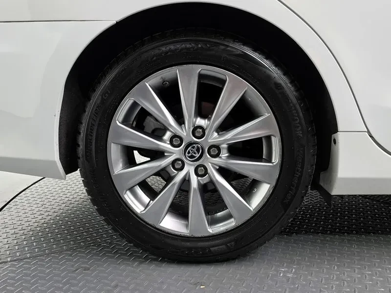 Toyota Camry HYBRID LE | Mobile.bg � ����������� 5
