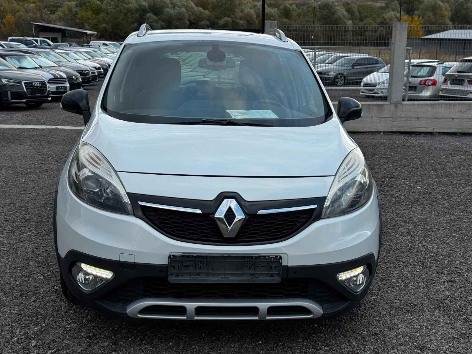Renault Scenic 1.5DCi XMOD CROSS, снимка 2 - Автомобили и джипове - 46356200