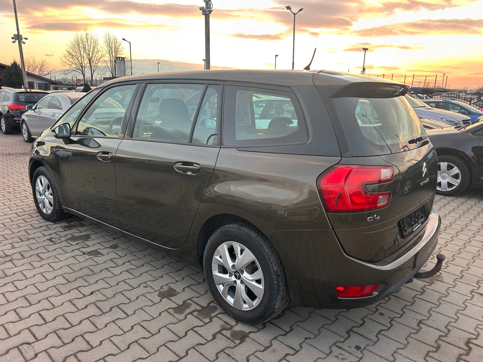 Citroen Grand C4 Picasso 1.6HDI 6+ 1 NAVI EURO 5 - изображение 8