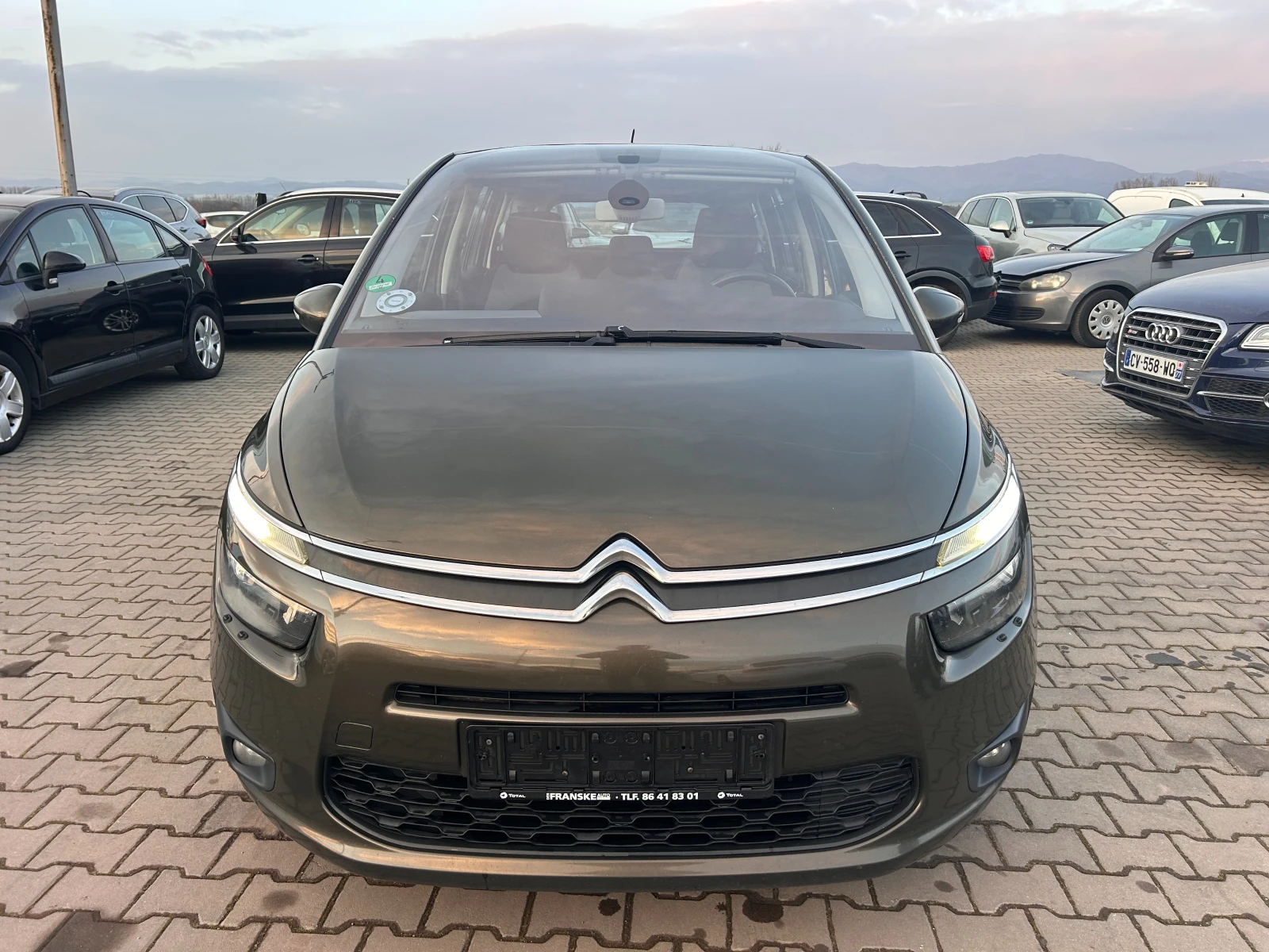 Citroen Grand C4 Picasso 1.6HDI 6+ 1 NAVI EURO 5 - изображение 3