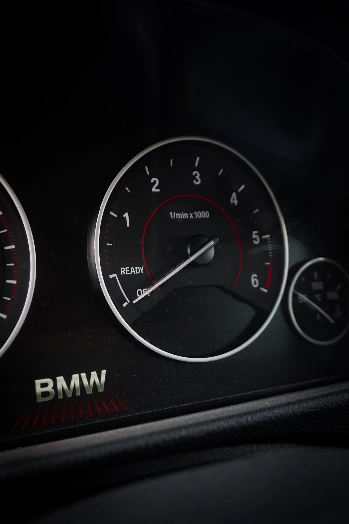 BMW 320 XD 184кс - изображение 10