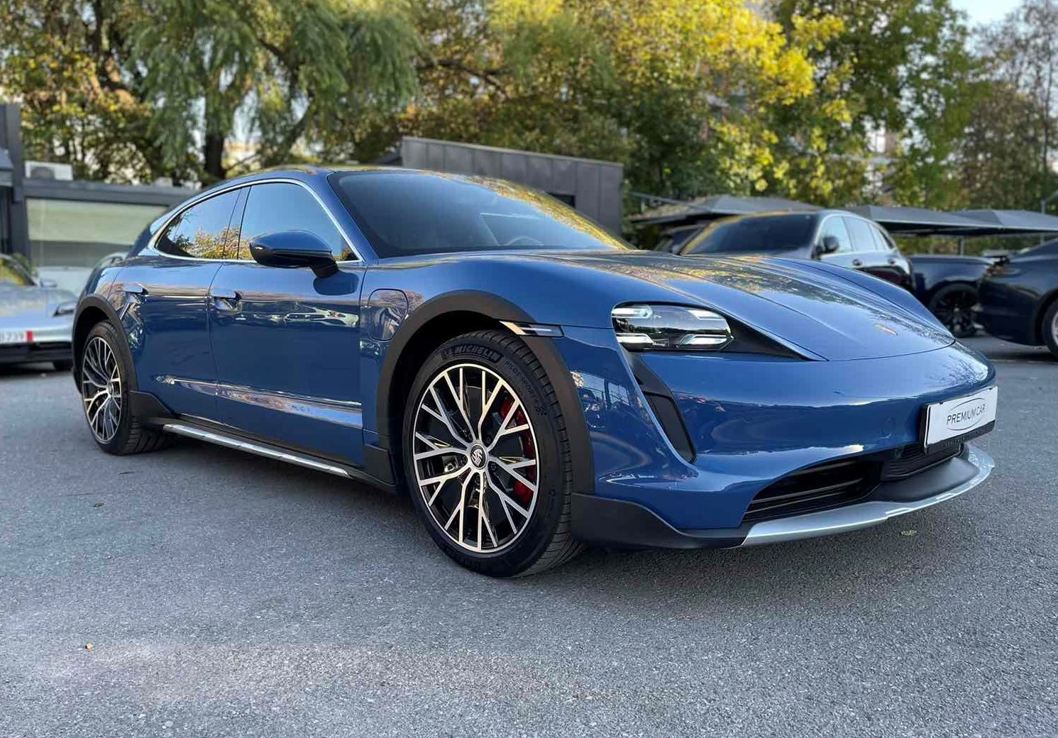 Porsche Taycan 4S Performance Plus Cross Turismo - изображение 5