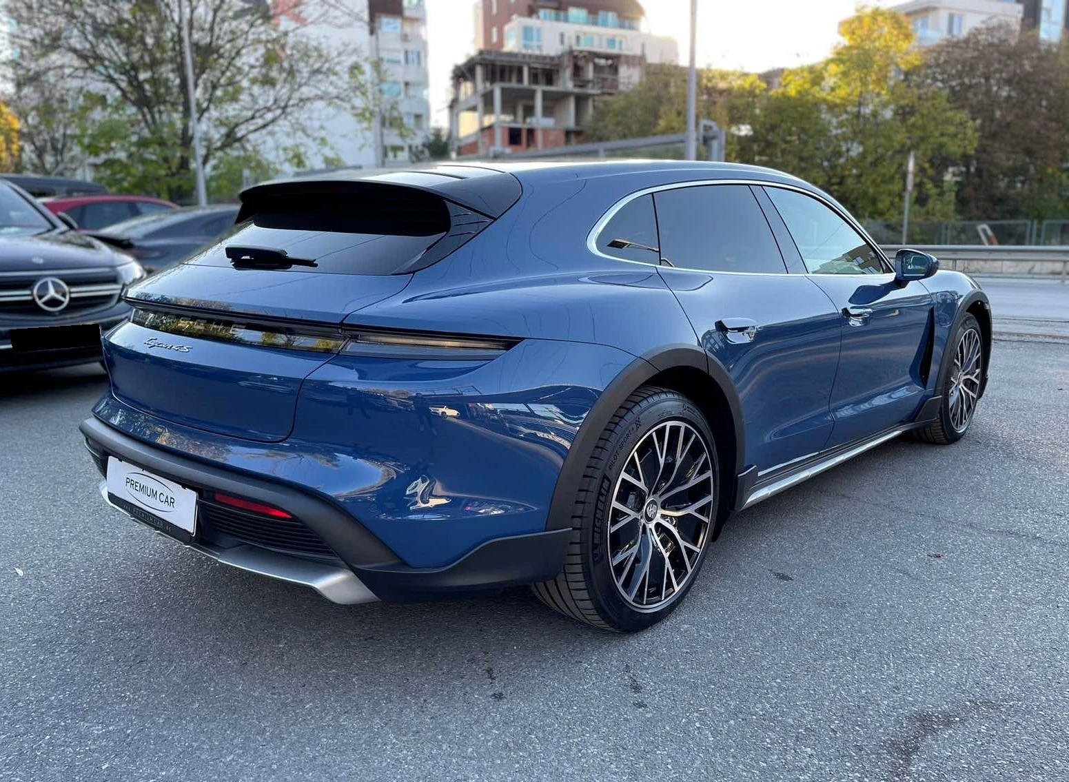 Porsche Taycan 4S Performance Plus Cross Turismo - изображение 7