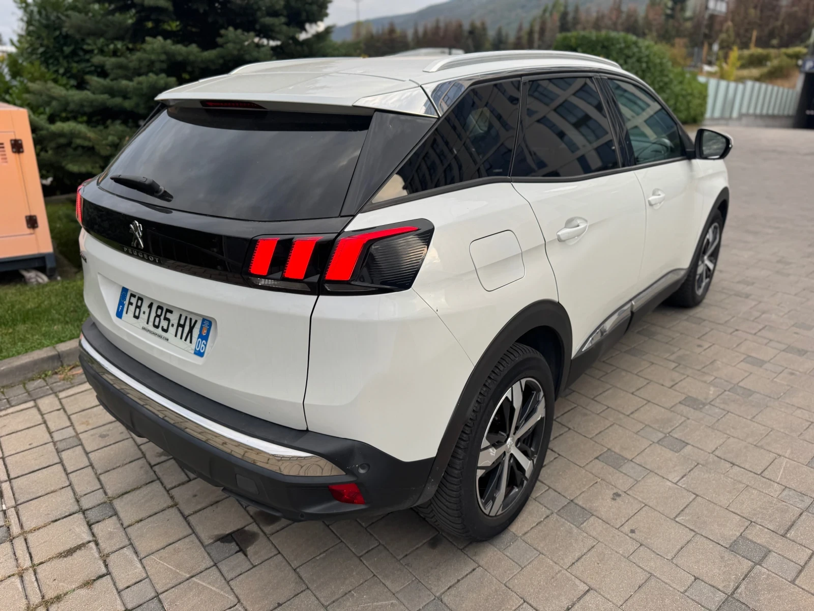 Peugeot 3008 1.5 bluehdi GT-Line - изображение 4