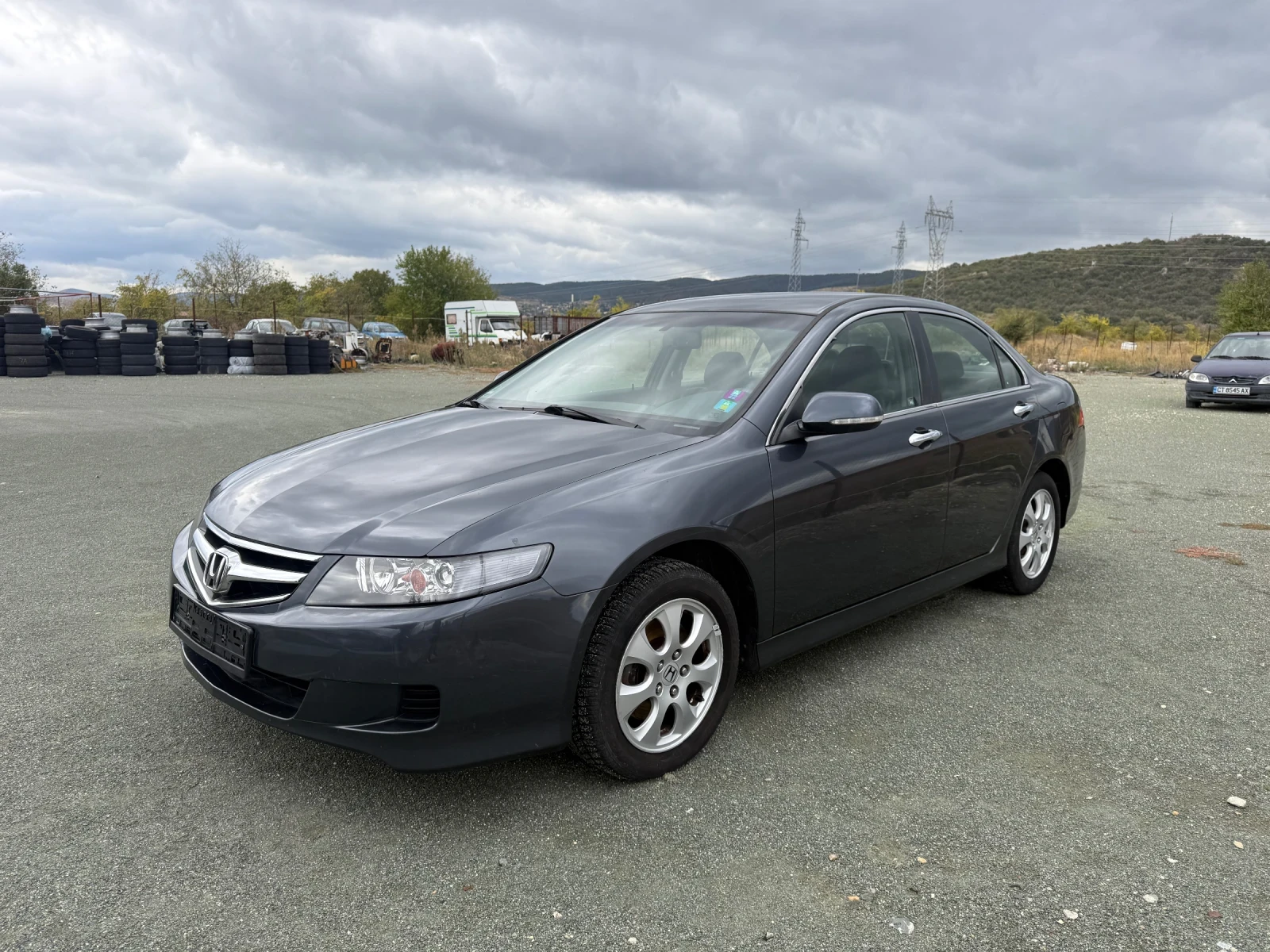 Honda Accord 2.0 - изображение 3