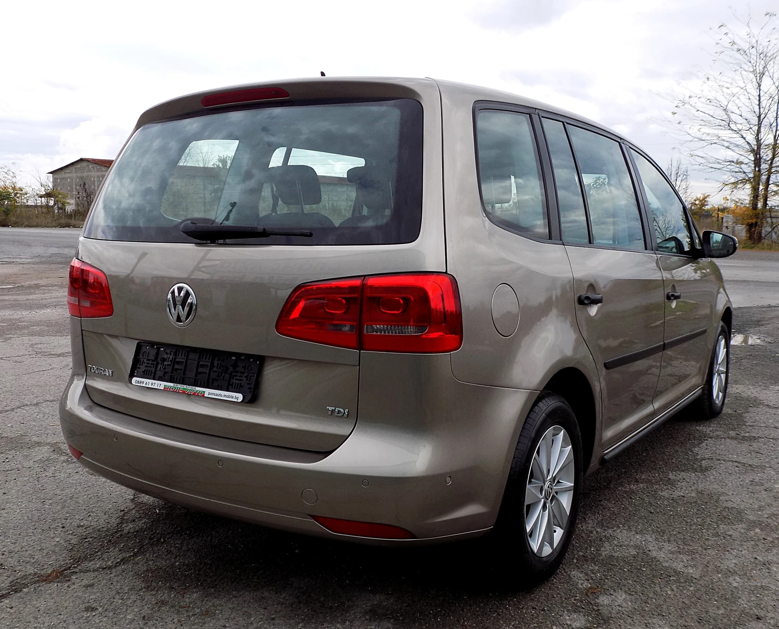 VW Touran 1.6TDi/FACELIFT//  | Mobile.bg   4