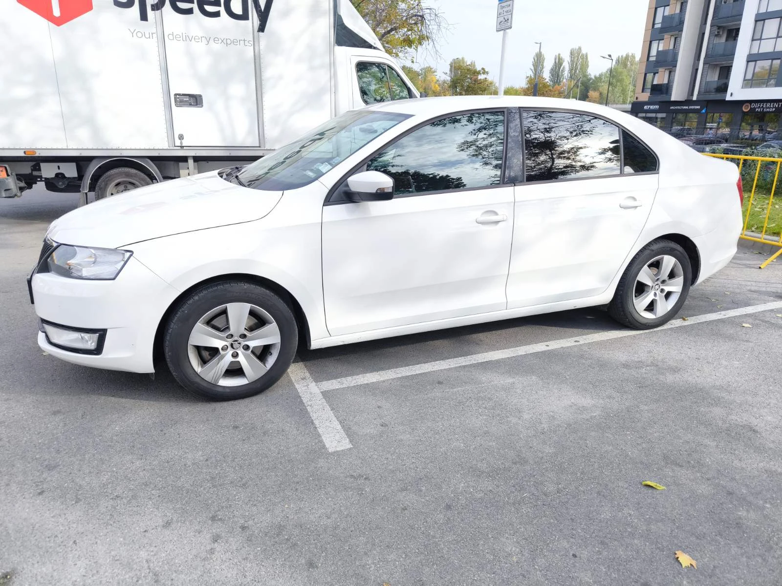 Skoda Rapid 1.6 - изображение 3