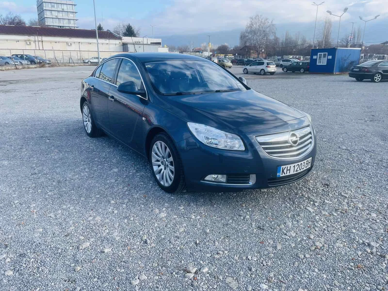 Opel Insignia  - изображение 2