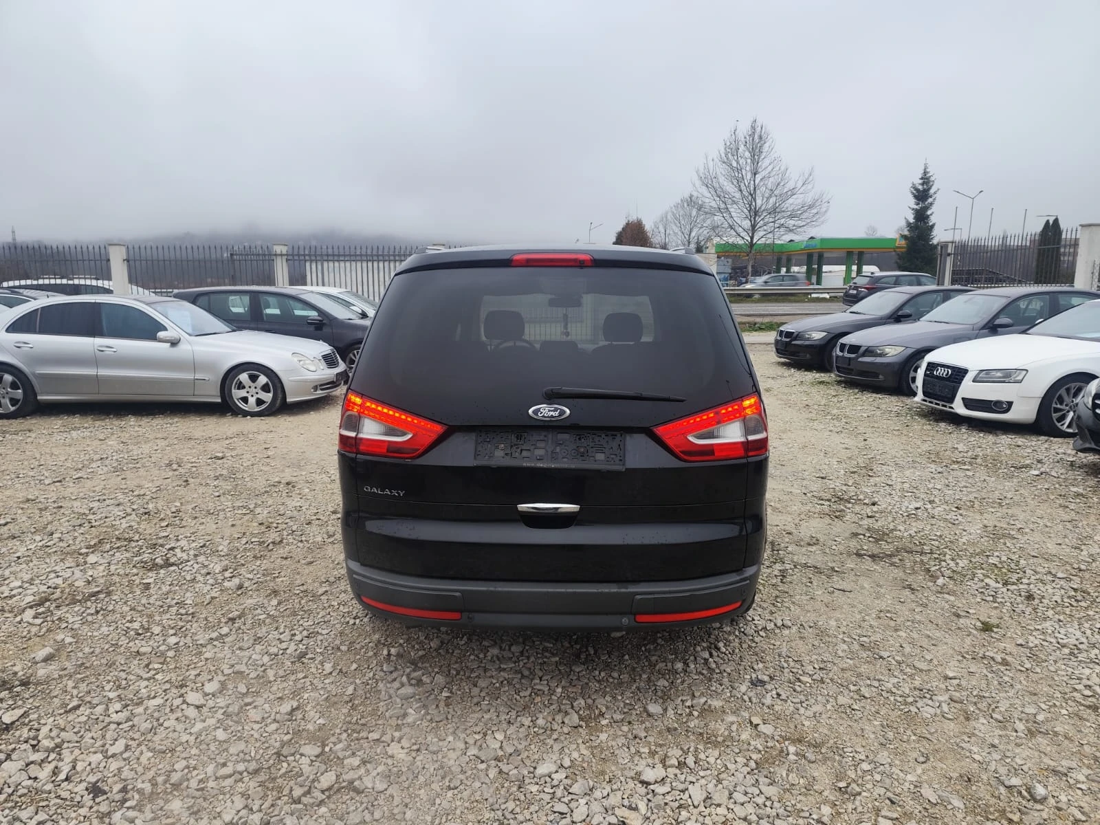 Ford Galaxy 2.0 дизел - изображение 6