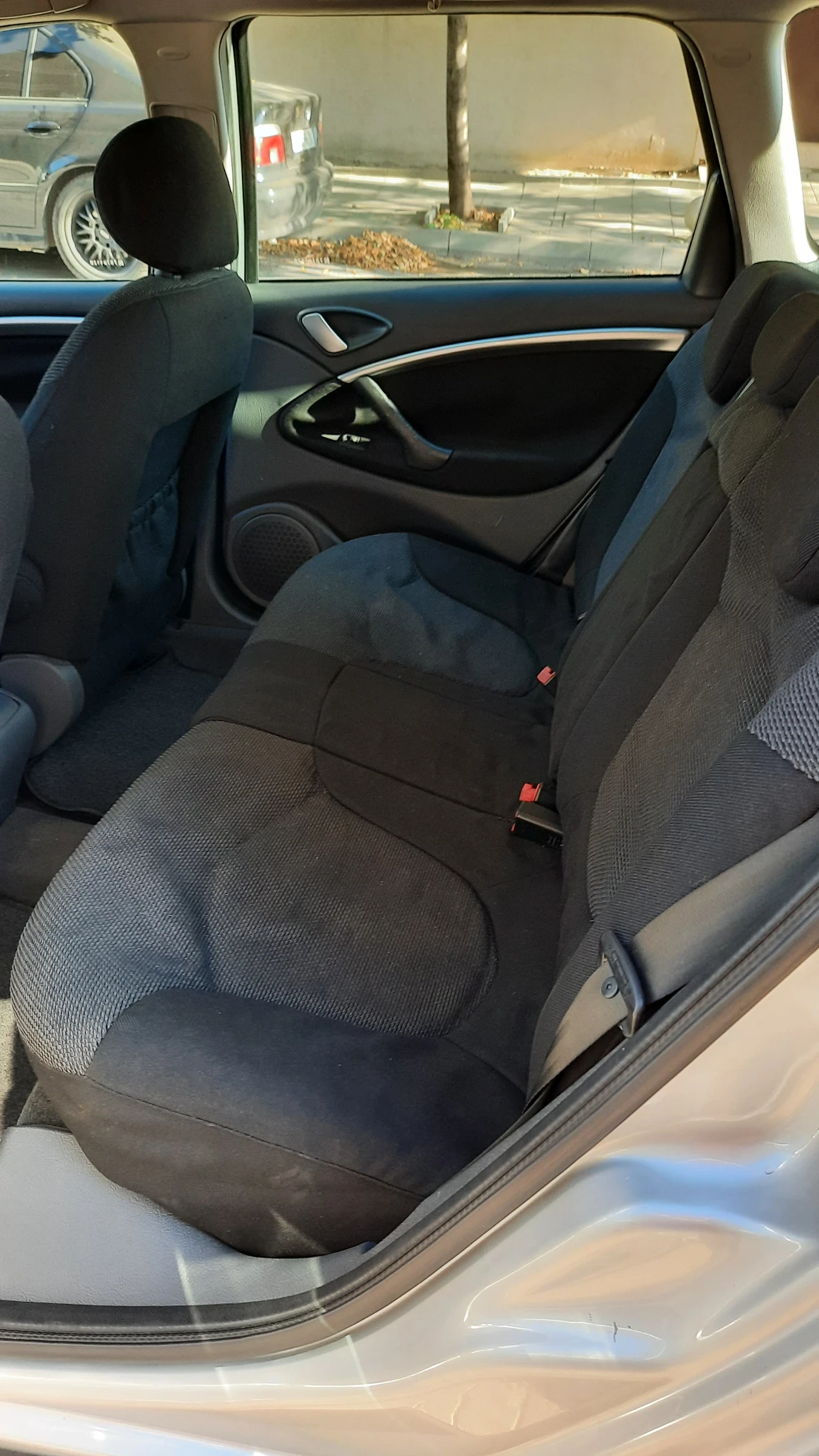 Citroen C5 Комби, снимка 7 - Автомобили и джипове - 54017348