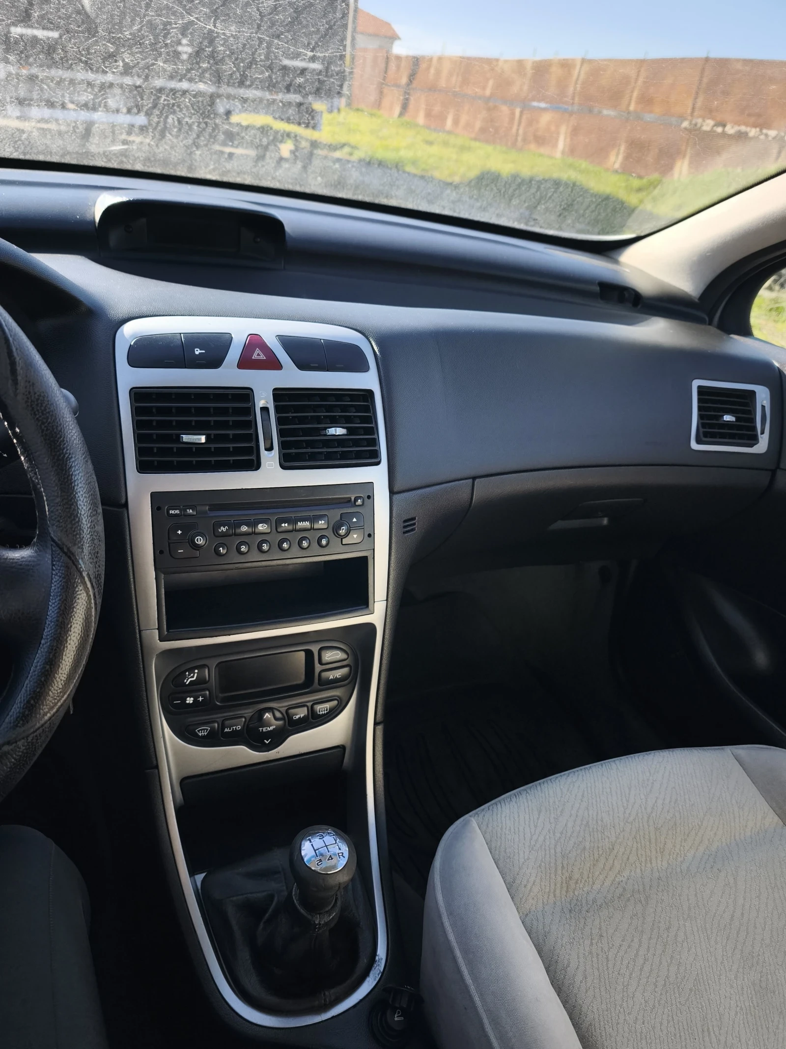 Peugeot 307 1.6 HDI, снимка 6 - Автомобили и джипове - 54274431