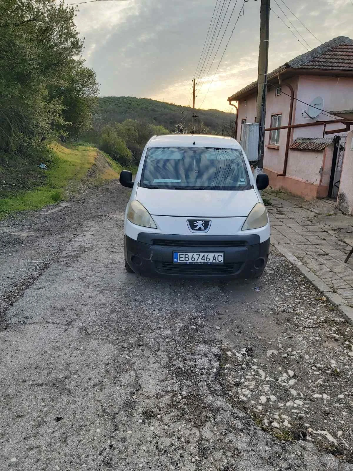 Peugeot Partner, снимка 4 - Автомобили и джипове - 54230724