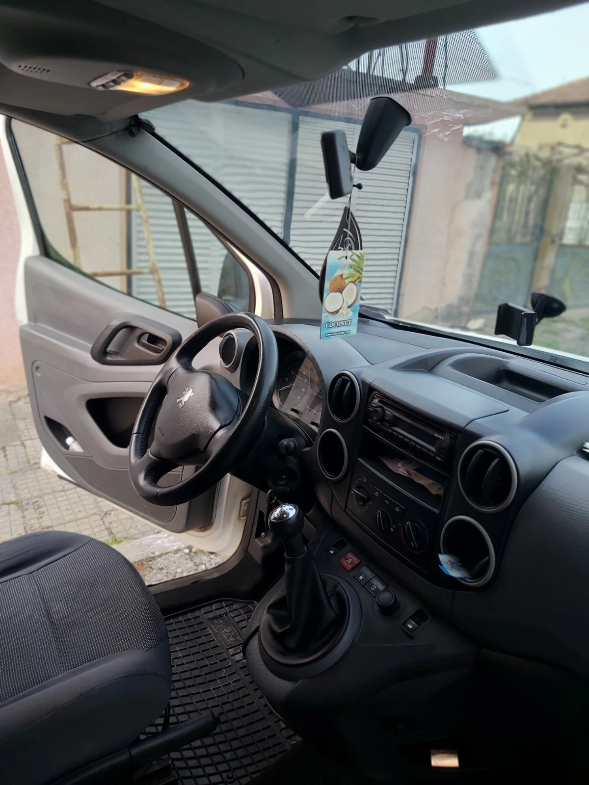 Peugeot Partner, снимка 7 - Автомобили и джипове - 54230724