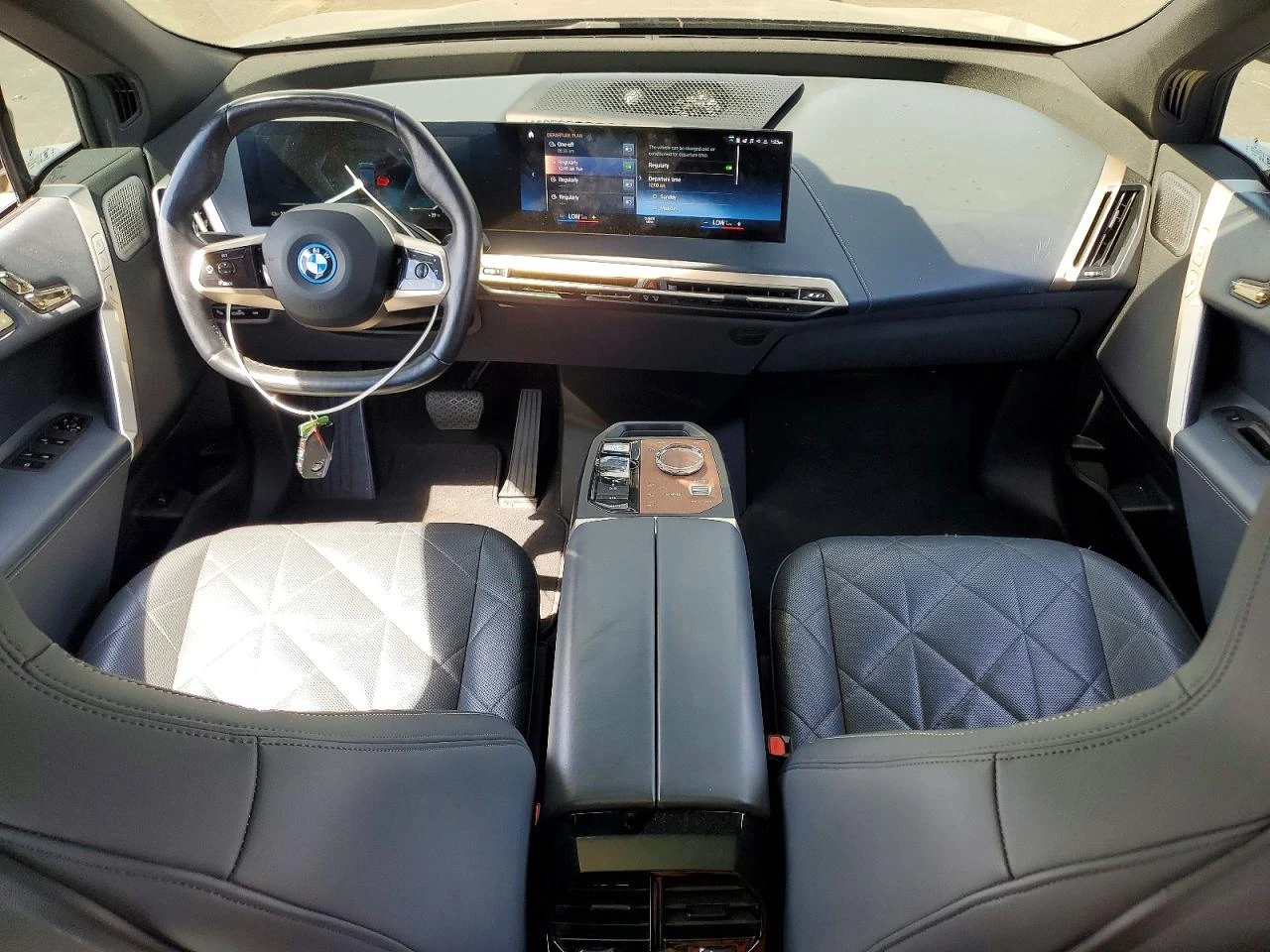 BMW iX M60, снимка 8 - Автомобили и джипове - 54370353