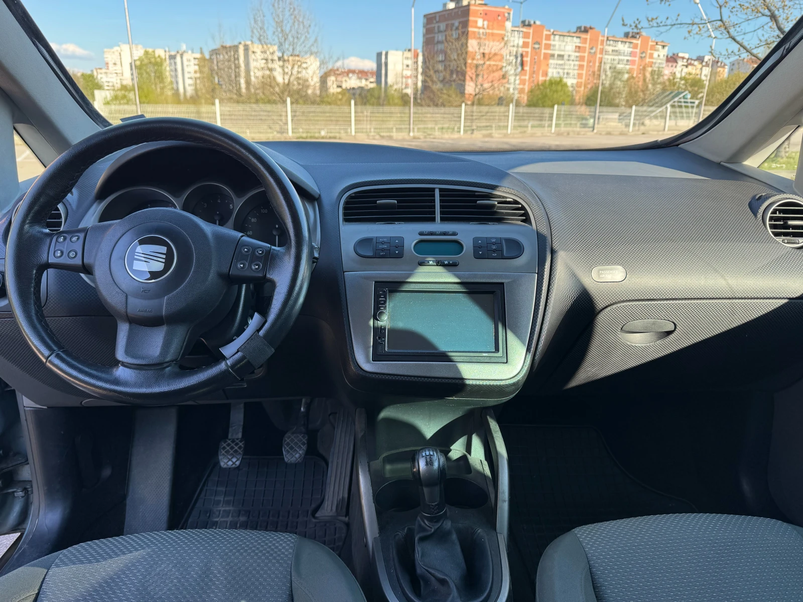 Seat Altea 1.9 TDI 105 кс, снимка 10 - Автомобили и джипове - 54482467