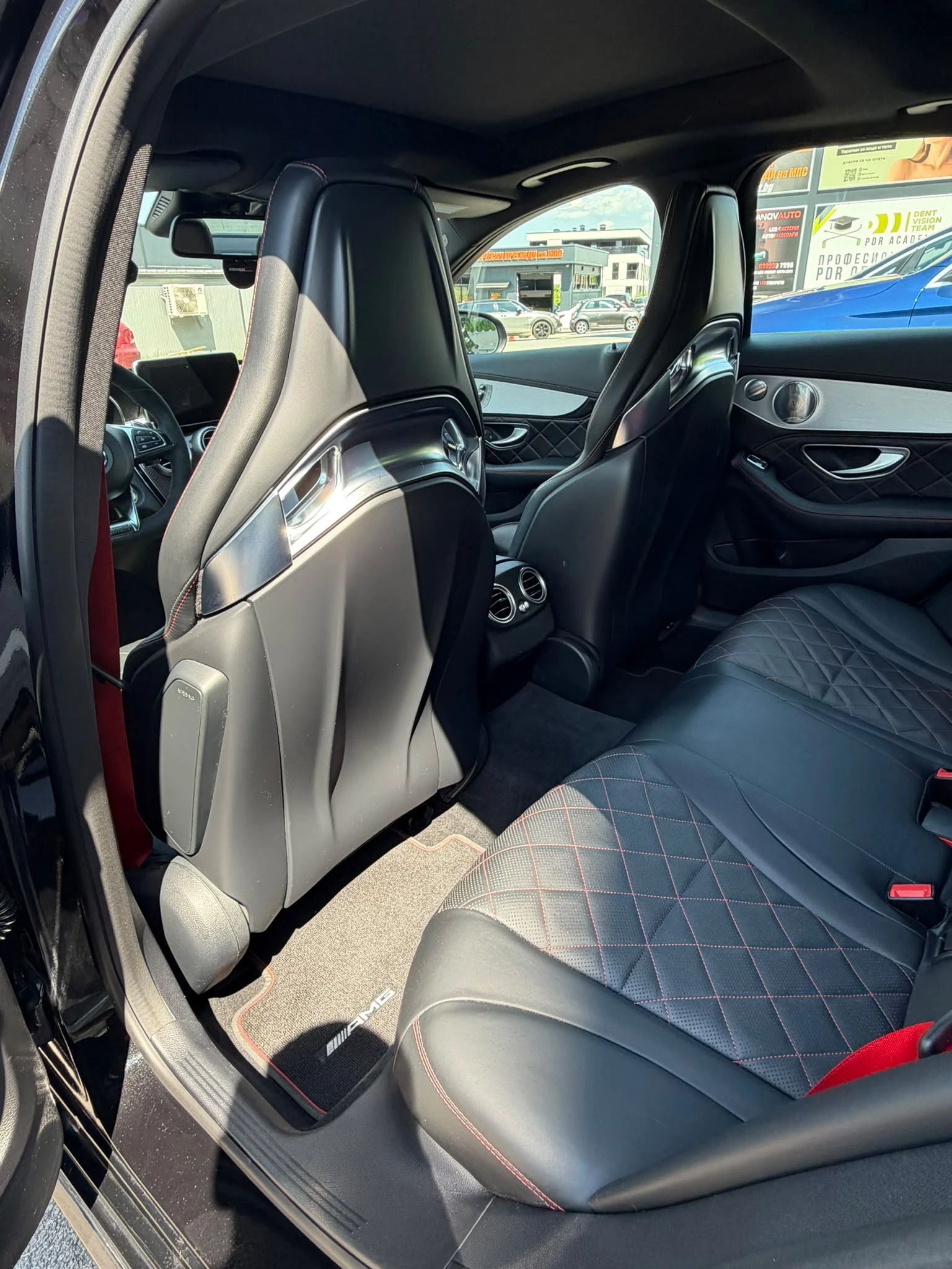 Mercedes-Benz C 63 AMG S Edition One, снимка 7 - Автомобили и джипове - 55378677