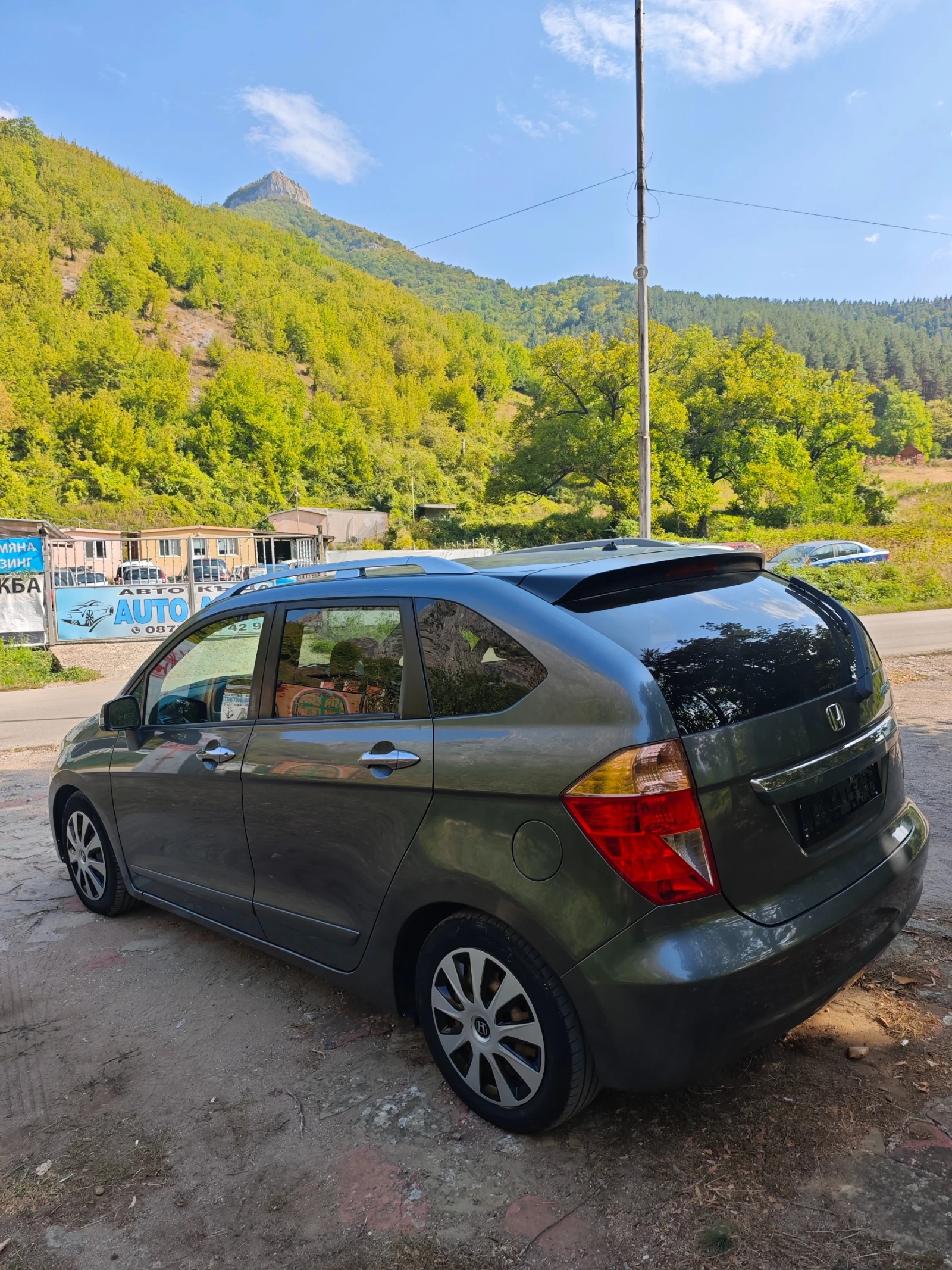 Honda Fr-v 1.8I 6 МЕСТЕН , снимка 7 - Автомобили и джипове - 56194312