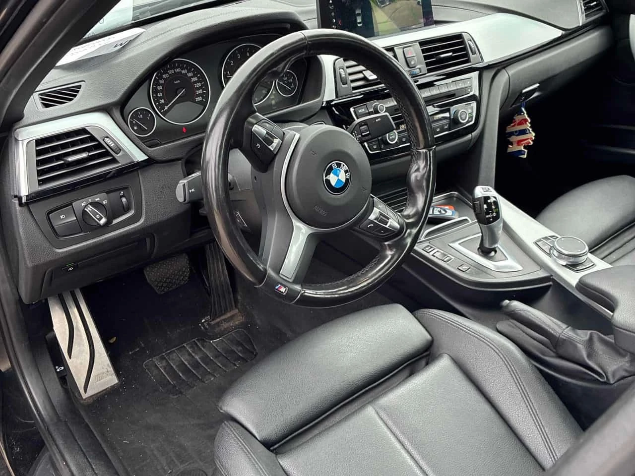 BMW 330 i xDrive * CARFAX * ОТ ПРЕДСТАВИТЕЛСТВО* , снимка 5 - Автомобили и джипове - 56274410