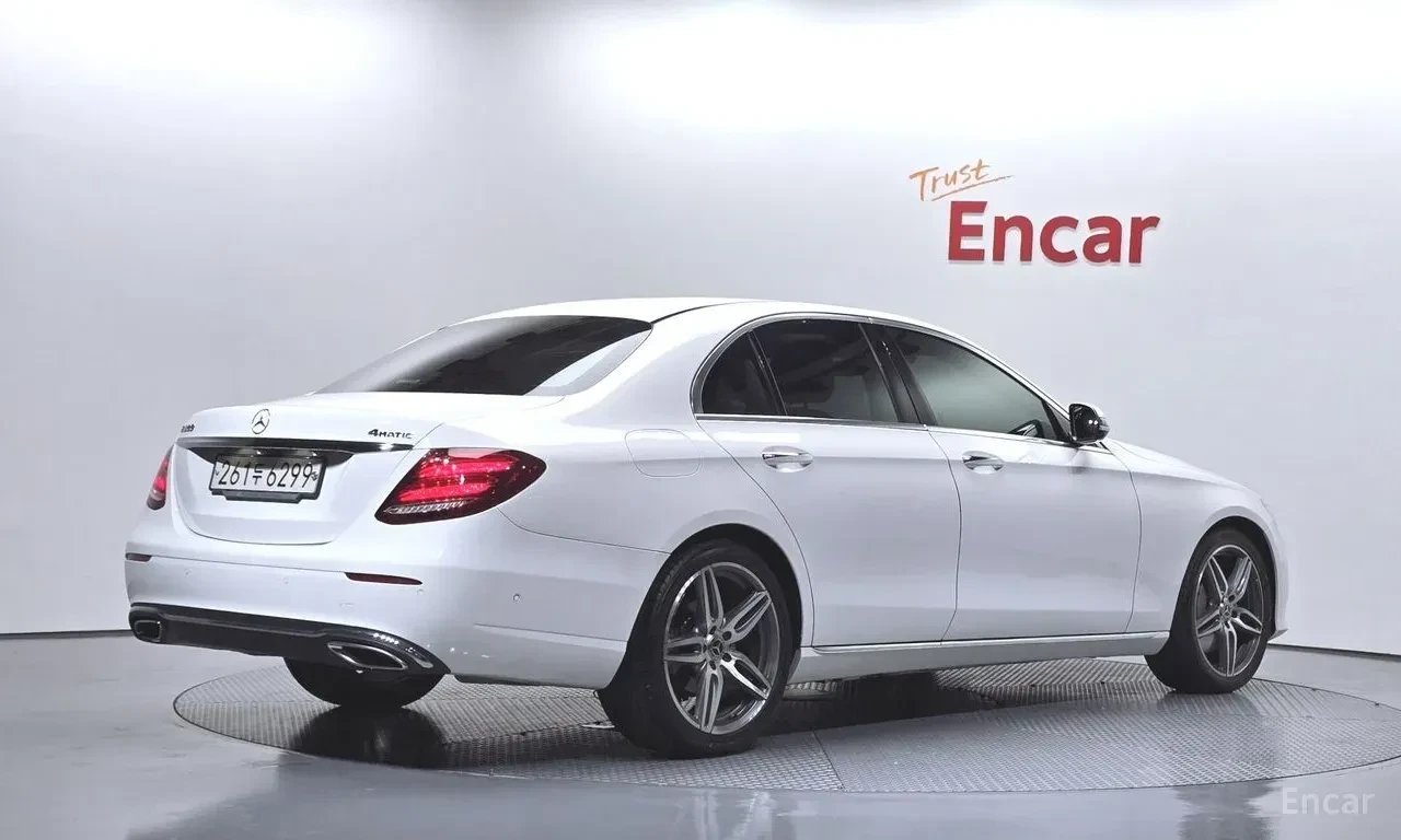 Mercedes-Benz E 300 AMG* LINE* BURMESTER* ���������* ���������* �����* | Mobile.bg � ����������� 2