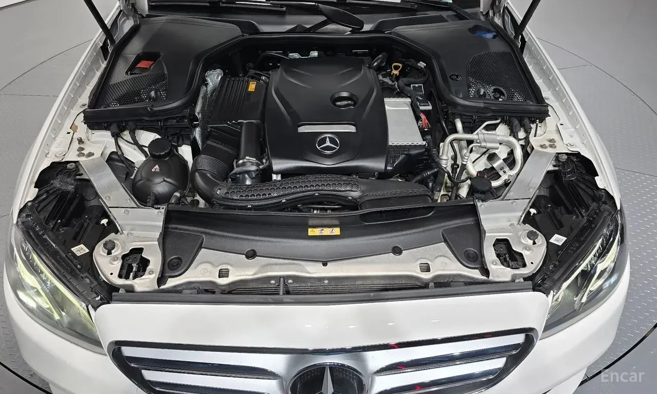 Mercedes-Benz E 300 AMG* LINE* BURMESTER* ���������* ���������* �����* | Mobile.bg � ����������� 17