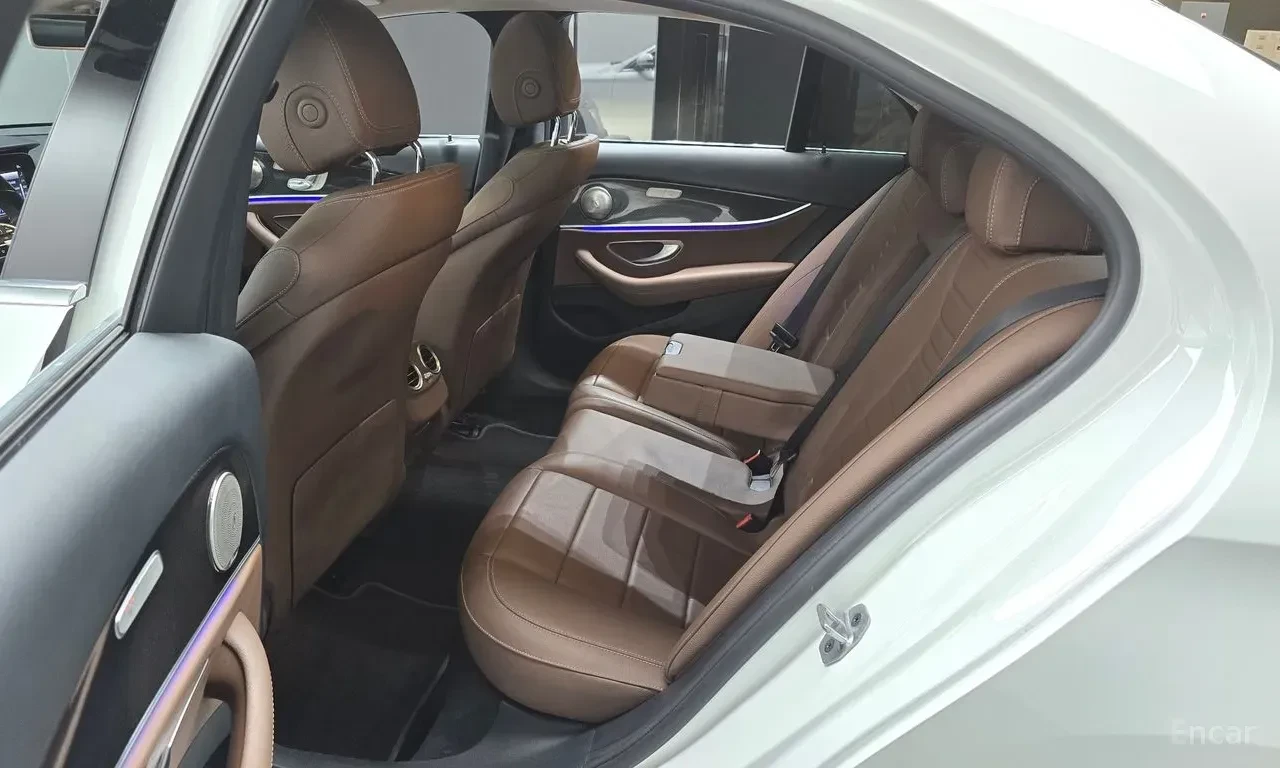 Mercedes-Benz E 300 AMG* LINE* BURMESTER* ���������* ���������* �����* | Mobile.bg � ����������� 15