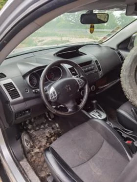 Peugeot 4007 2.4i -на части, снимка 6