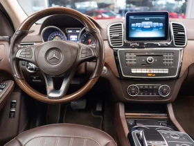 Mercedes-Benz GLS 350 4Matic 9G-TRONIC AMG Line, снимка 11