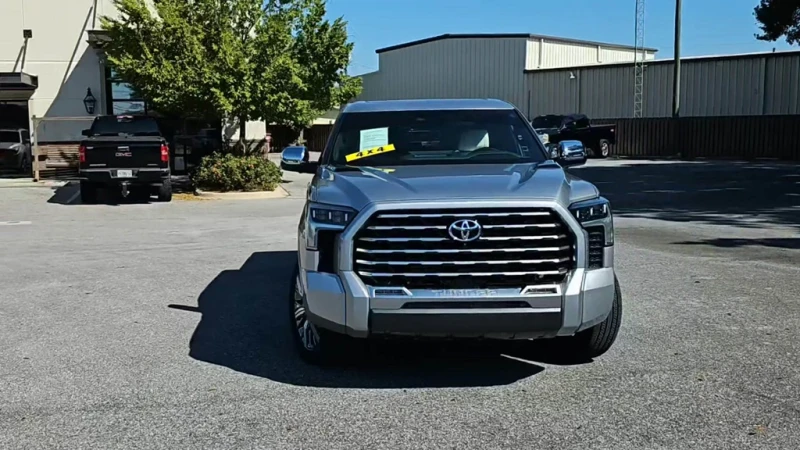 Toyota Tundra CAPSTONE, 4WD, Hybrid, снимка 1 - Автомобили и джипове - 48322082