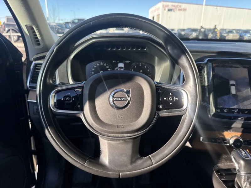 Volvo Xc90 INSCRIPTION* T6* PANO* DIGITAL* DISTRONIK* ОБДУХ* , снимка 6 - Автомобили и джипове - 53430051