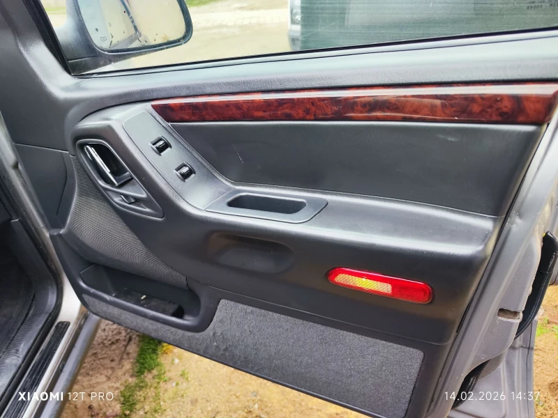 Jeep Grand cherokee 2.7, снимка 10 - Автомобили и джипове - 53476208