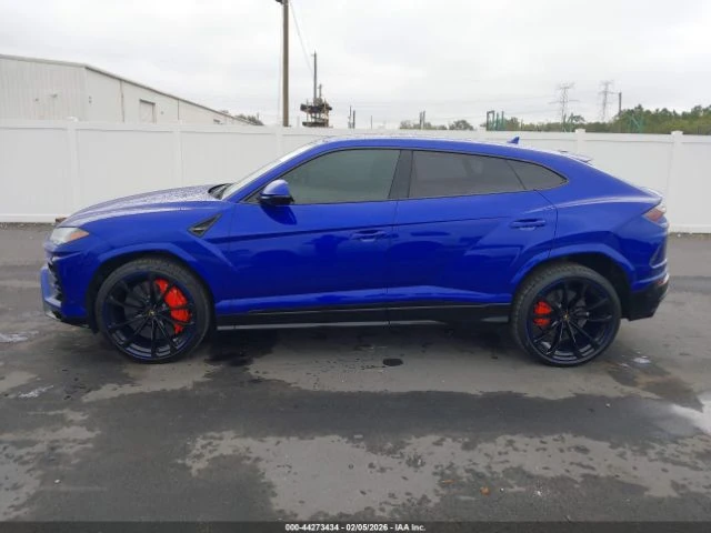 Lamborghini Urus, снимка 15 - Автомобили и джипове - 53812982