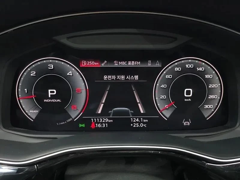 Audi Q7, снимка 7 - Автомобили и джипове - 56689710