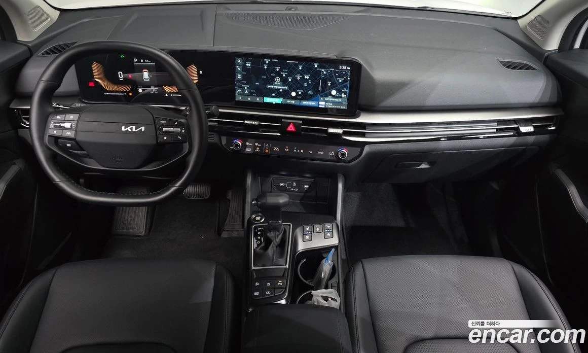 Kia Sportage 1.6 Turbo Prestige * 8 471 КМ, снимка 9 - Автомобили и джипове - 55676805