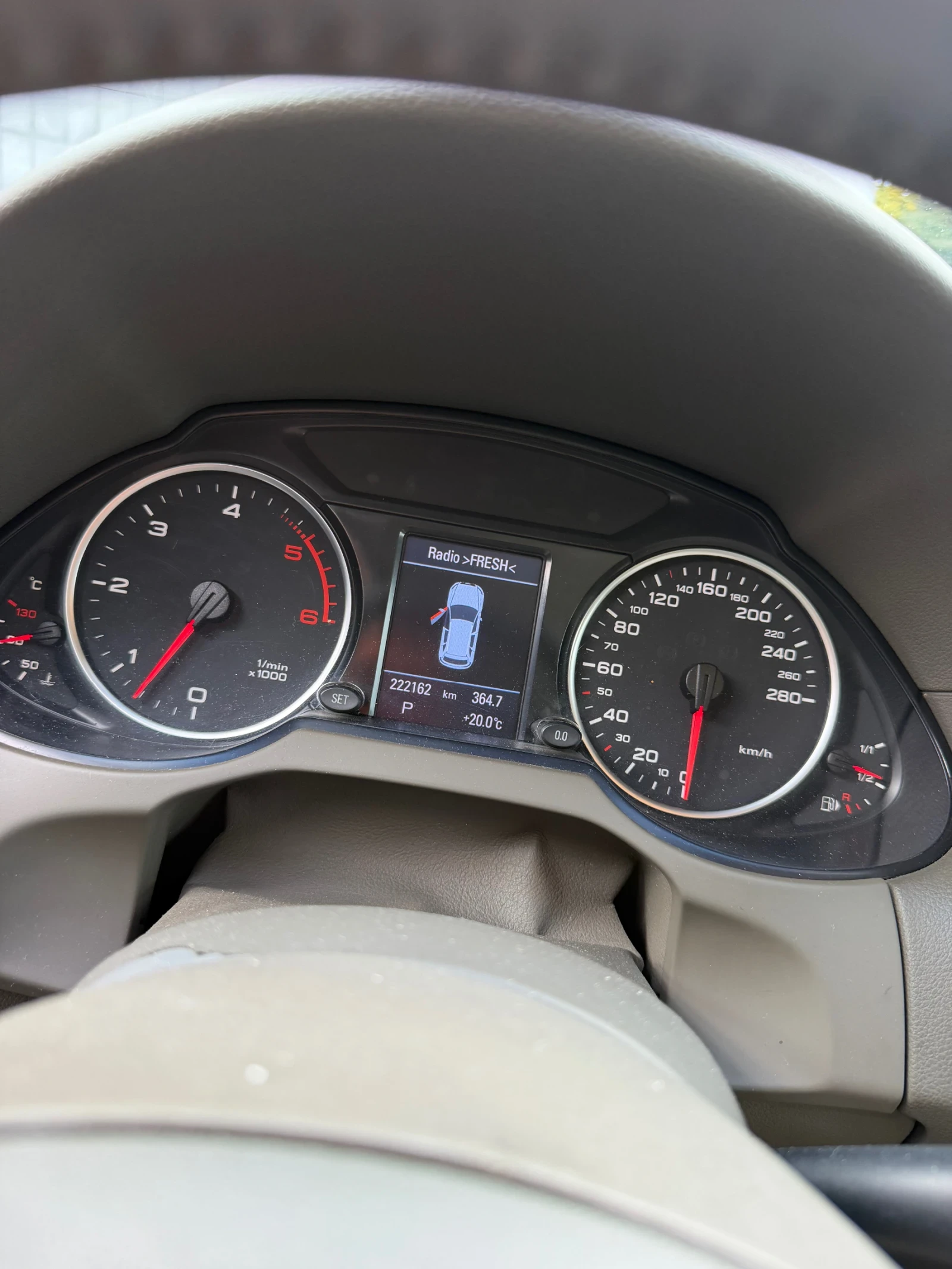 Audi Q5, снимка 8 - Автомобили и джипове - 56200064