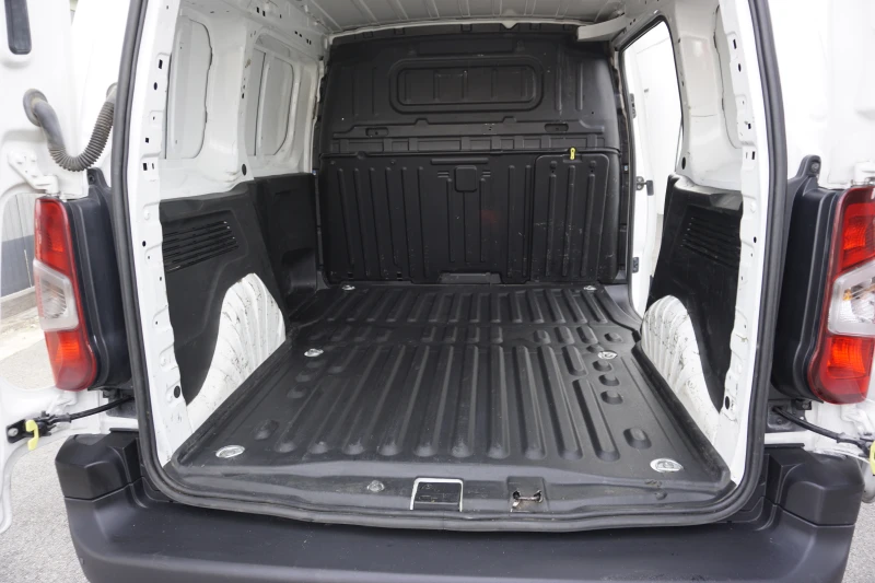 Peugeot Partner, снимка 7 - Бусове и автобуси - 53414326