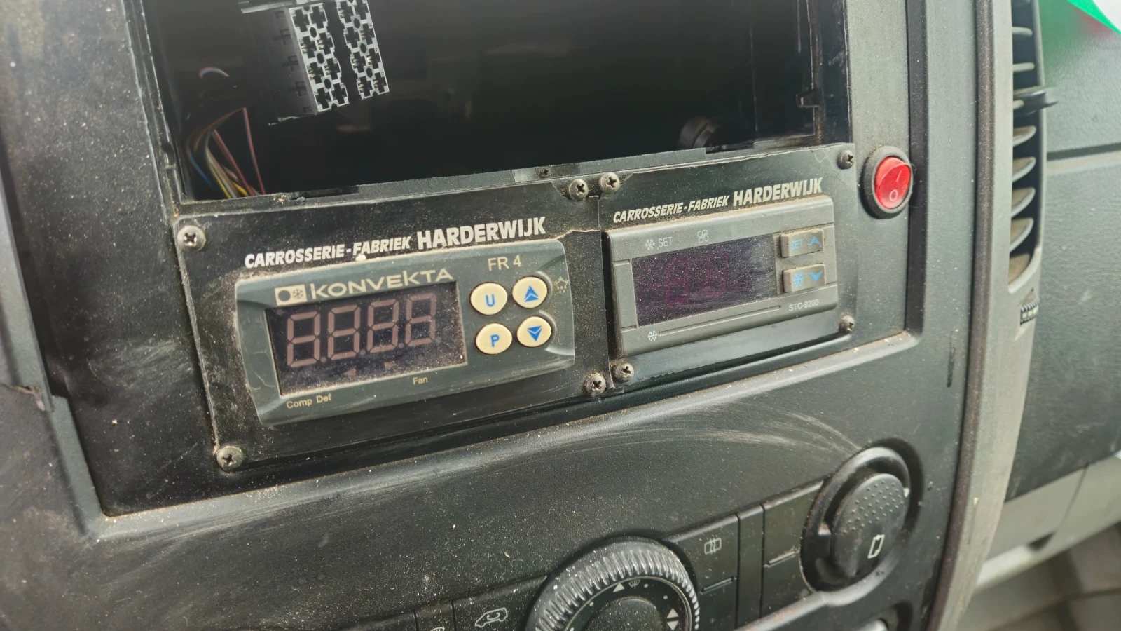 VW Crafter 2.5tdi/на части , снимка 11 - Бусове и автобуси - 54046476