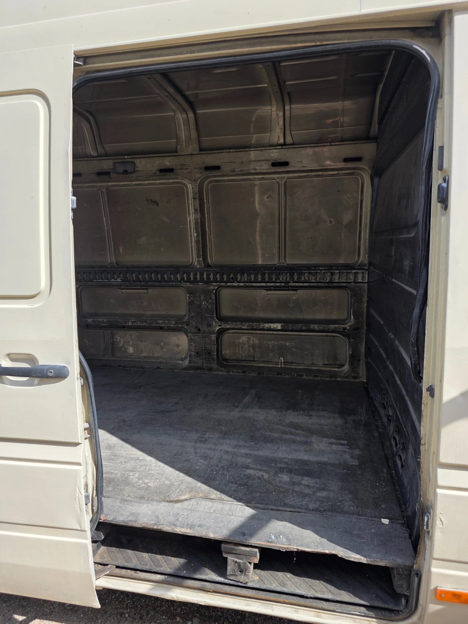 Mercedes-Benz Sprinter 311maxi, снимка 12 - Бусове и автобуси - 54973797