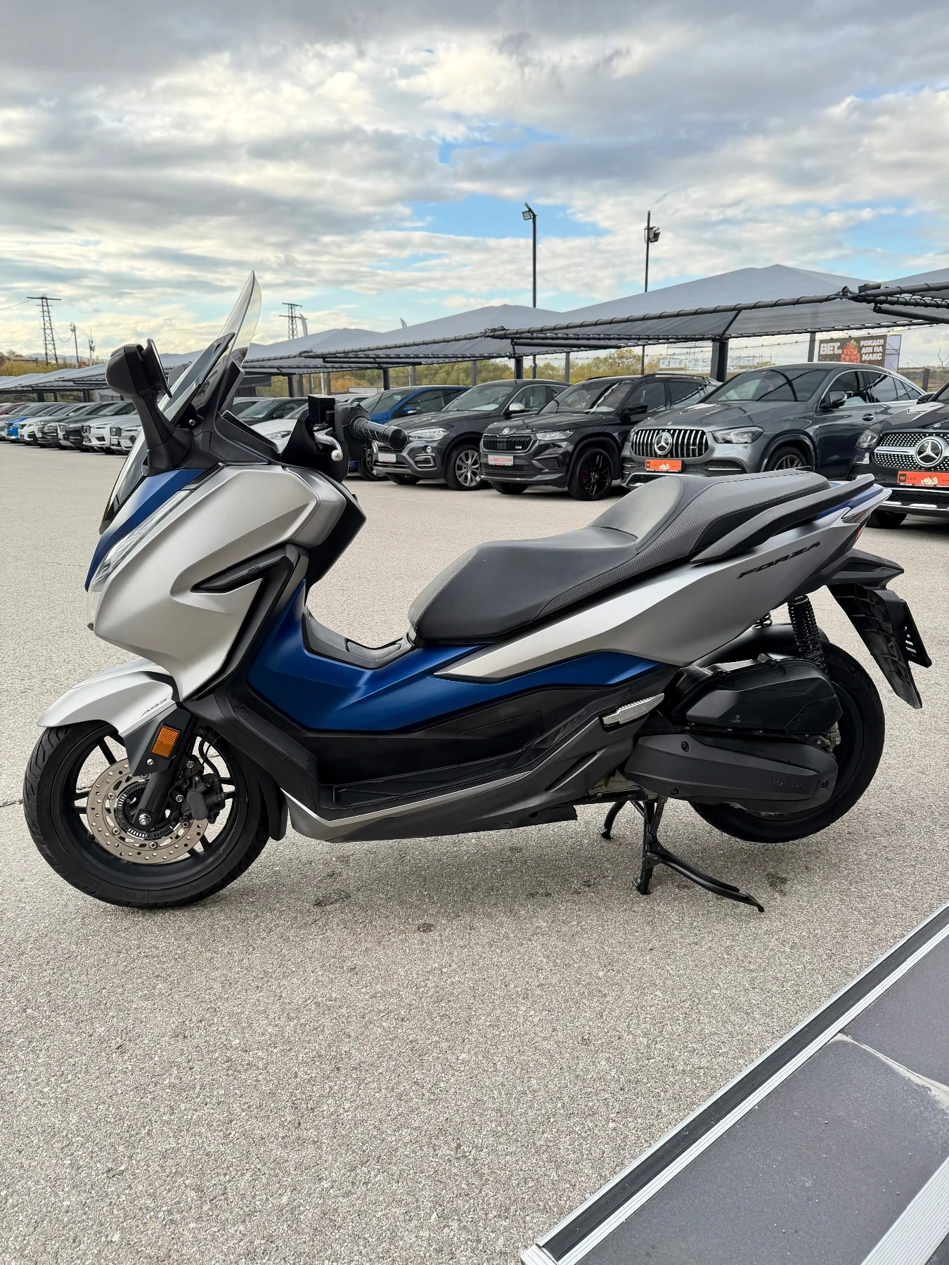 Honda Forza 125* FACELIFT* ABS* TCS* LED* 20000км, снимка 3 - Мотоциклети и мототехника - 56654305