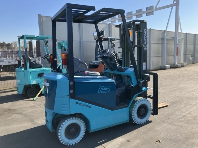 Електрокар Yale  ПЕРФЕКТЕН , снимка 13 - Индустриална техника - 50901622